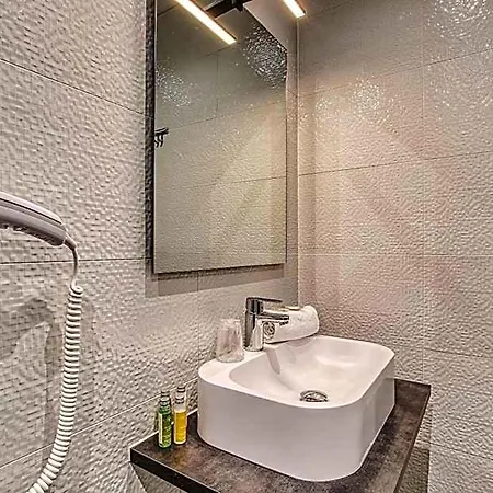 מלון Cit'hotel La