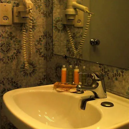 Cit'hotel La Résidence 3* Nancy